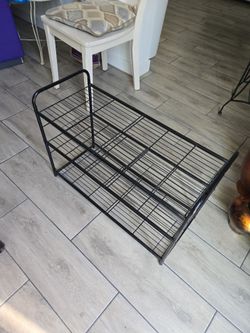 Shoe holder
