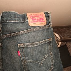 Levi Strauss 34/32 