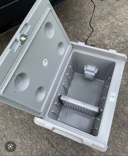 Coleman electric cooler good