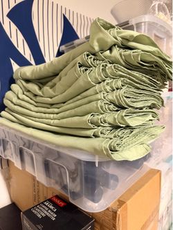 Sage green napkins 300