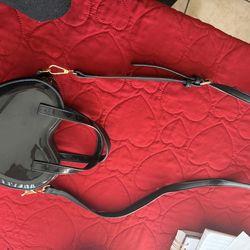 Heart Shaped Faux Patent Leather Crossbody Purse