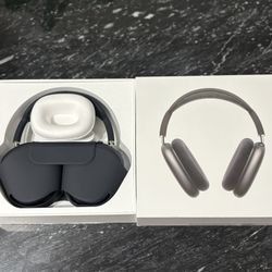 AirPod maxes midnight black (PRICE NEGOTIABLE)