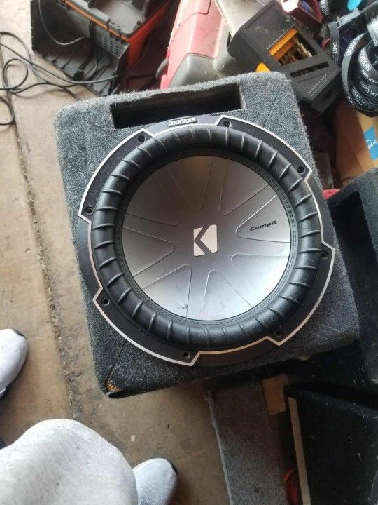 12 Kicker Q