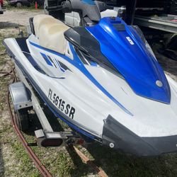 2020 Yamaha Vx 110 Waverunner Needs Minor Repair