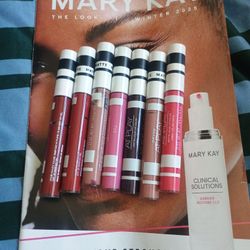 Labial Liquido Mate 2 Dlls En La Compra De 3 El Cuarto Es Gratis