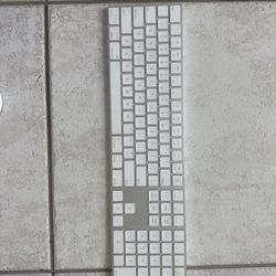 Apple Magic Keyboard + Magic Mouse + Magic Trackpad Bundle
