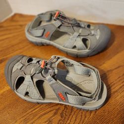 Women's Keen Ravine H2 Sandals Sz 10
