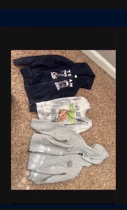 Suéteres Para Niño 2 Tallas 3t Y 2 Tallas 5 $20