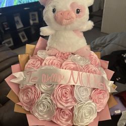 Ready Made Valentines Day Bouquets 