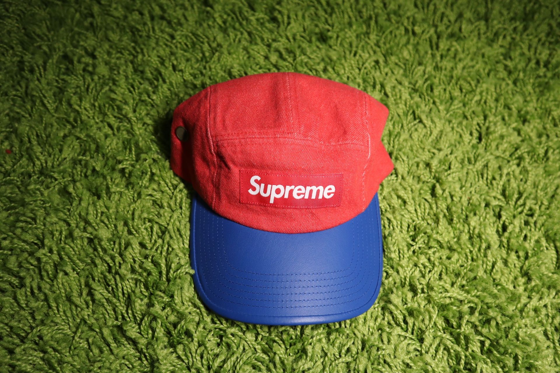 Supreme Hat 