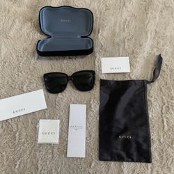 Women’s Gucci Sunglasses 
