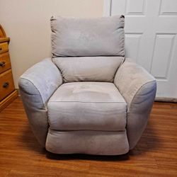 Bobs Furniture Recliner