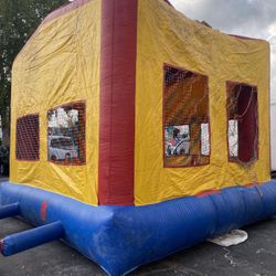 Bounce House Commercial Inflatable without Blower. Needs to Change Nets