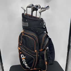Golf Bag With 7 Golf Clubs