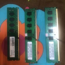 3x 8gb Memory Sticks 