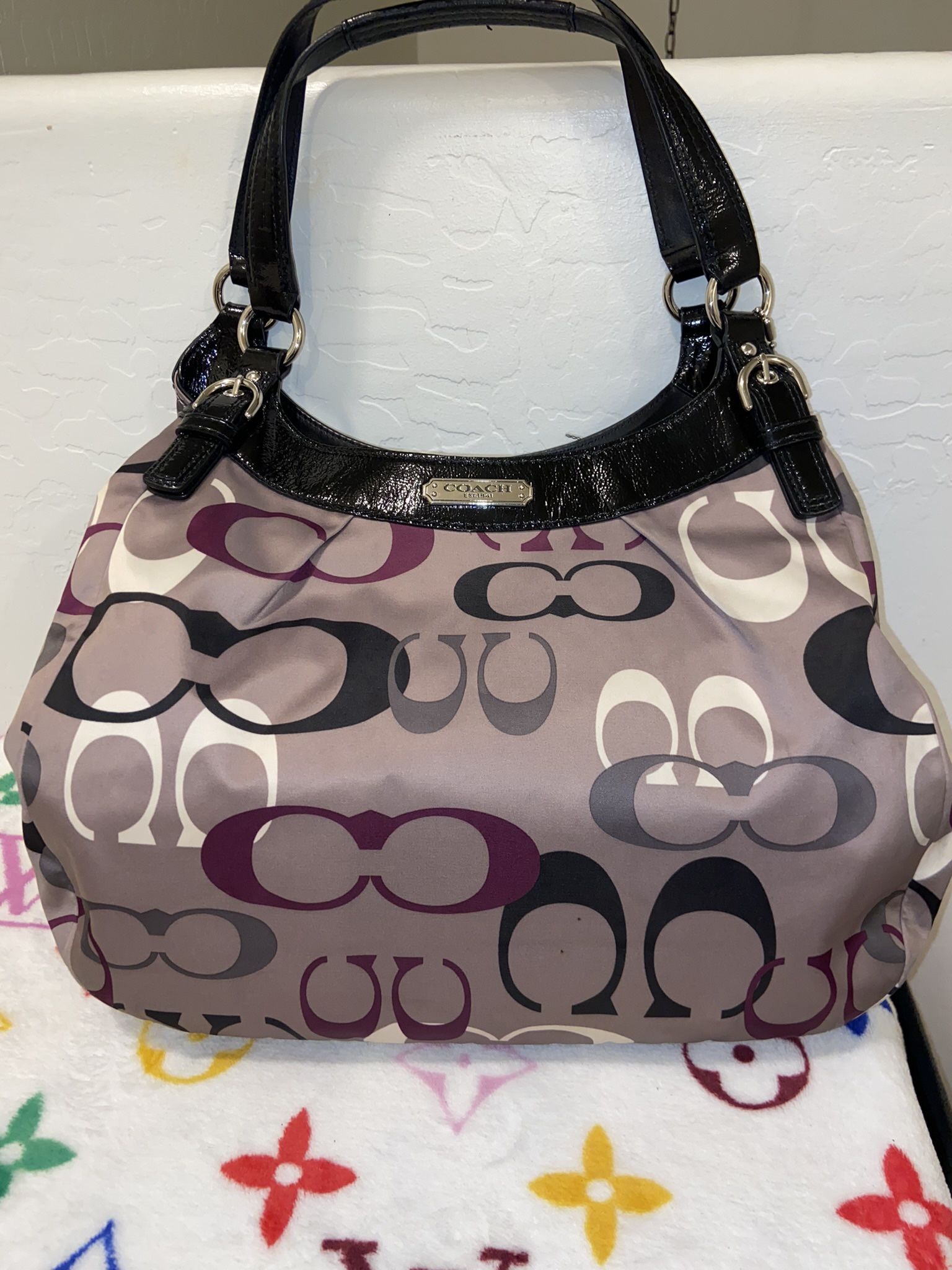 COACH SOHO SIGNATURE LOGO HOBO -REDUCED