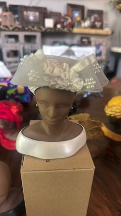 Miniature fashion hats Rosebud
