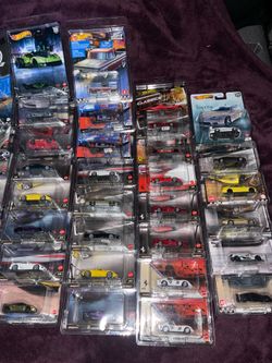 Hot wheels premium with protectors