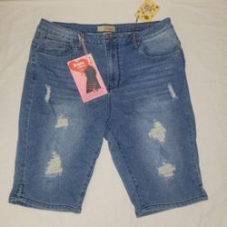 Womens Capri Sz 18 New 