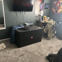 JBL SRX700