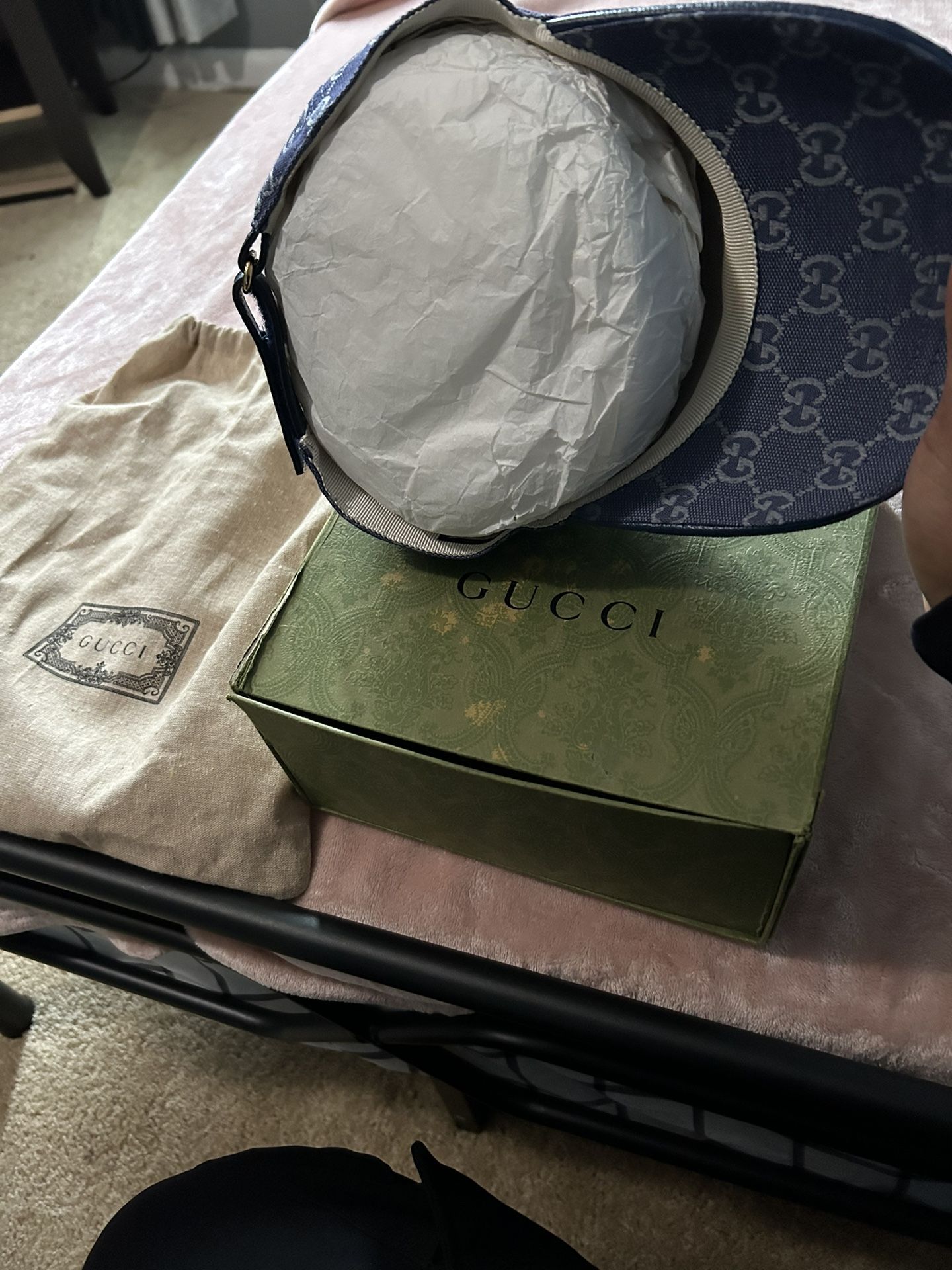 Gucci