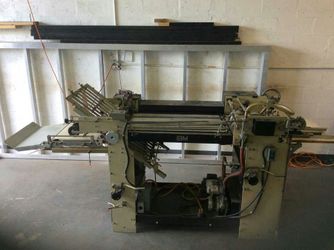 O&M Baum 18x24 Paper Folder w/ Pile Feeder