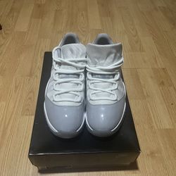 Jordan 11 Cement Grey Low 