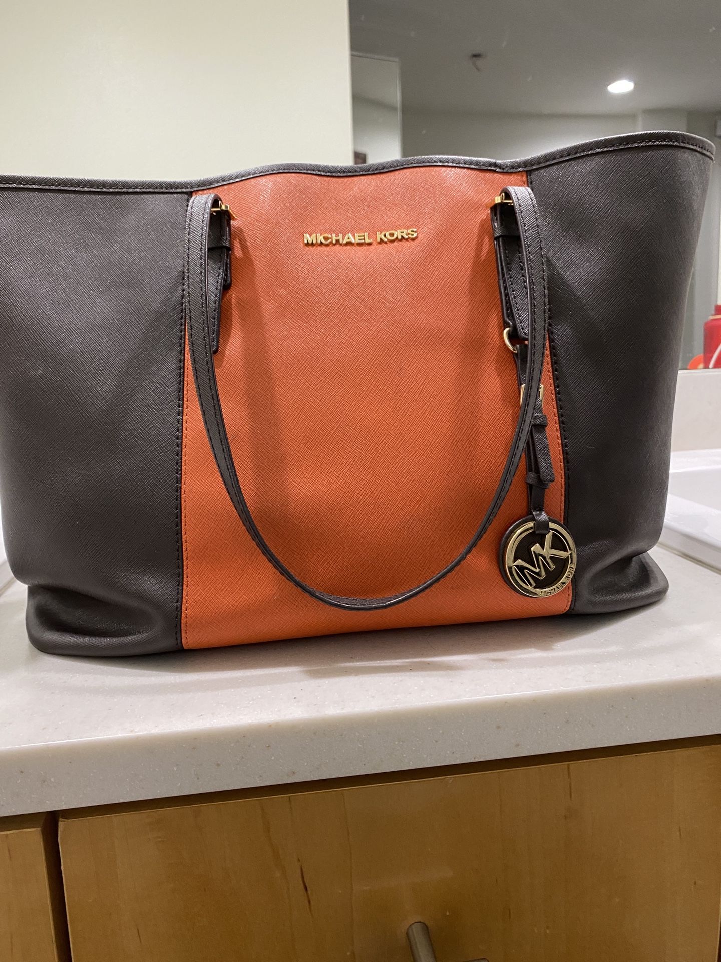 Michael Kors Tote