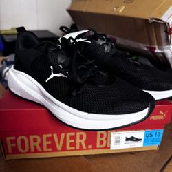 Puma Ladies Size 10