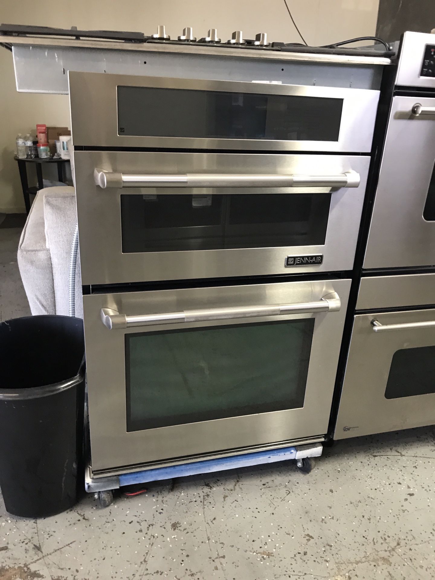 Jenn Air 30”Wide Microwave Oven Combo Stainless Steel