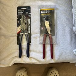  2 Klein Tools