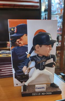 NEW TREVOR HOFFMAN BOBBLEHEAD