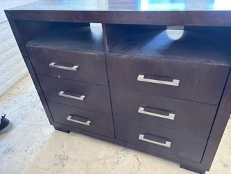 Chest Of Drawers And Matching Nightstand