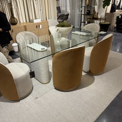 BERNHARDT  Dining Tables In Stock// Shop Now Pay Later// No Credit Needed //