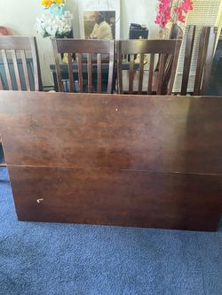 Real wood dining table w/ 4 chairs