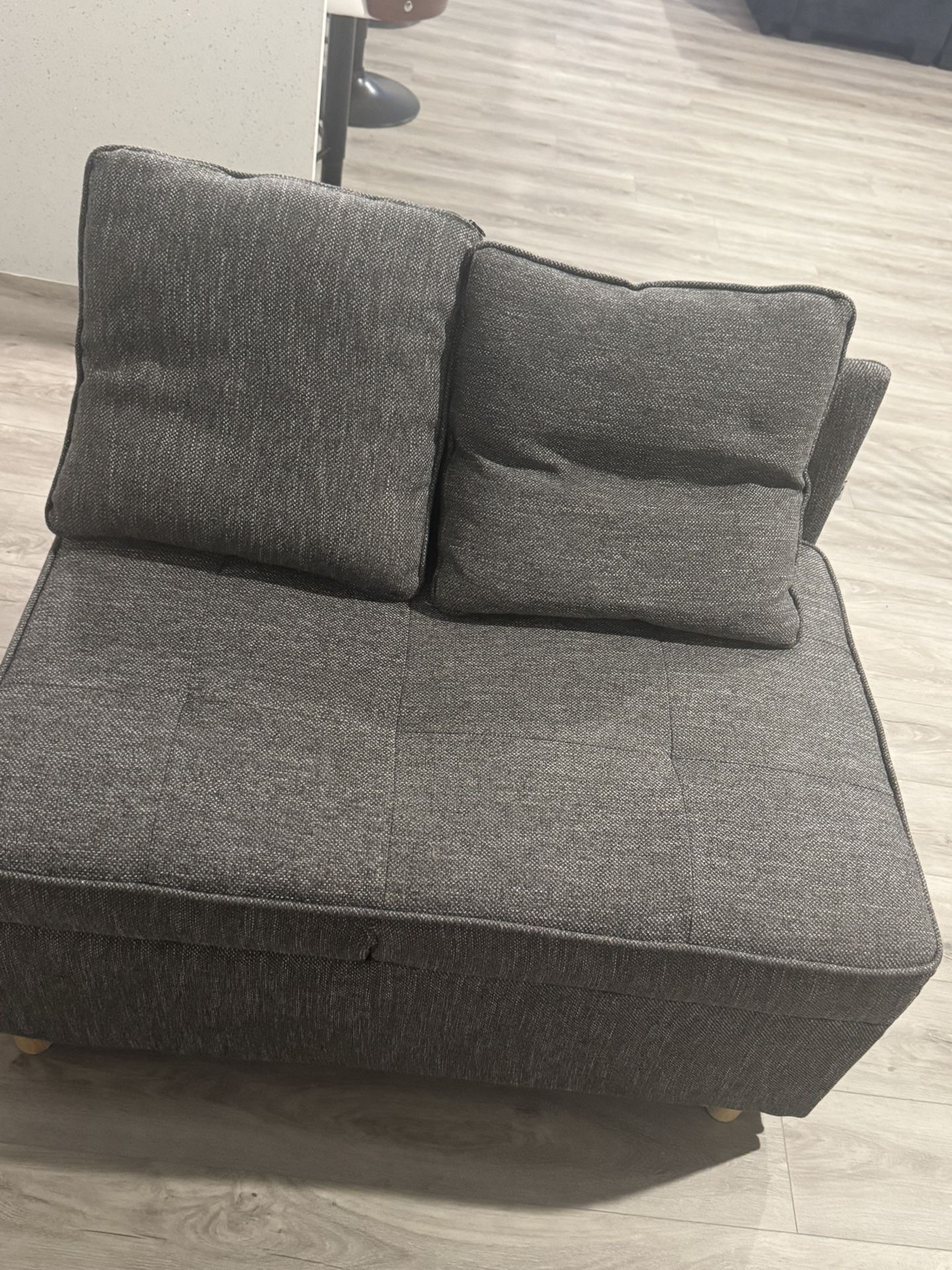 Mini couch/Futon