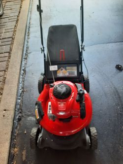 Craftsman lawns like new