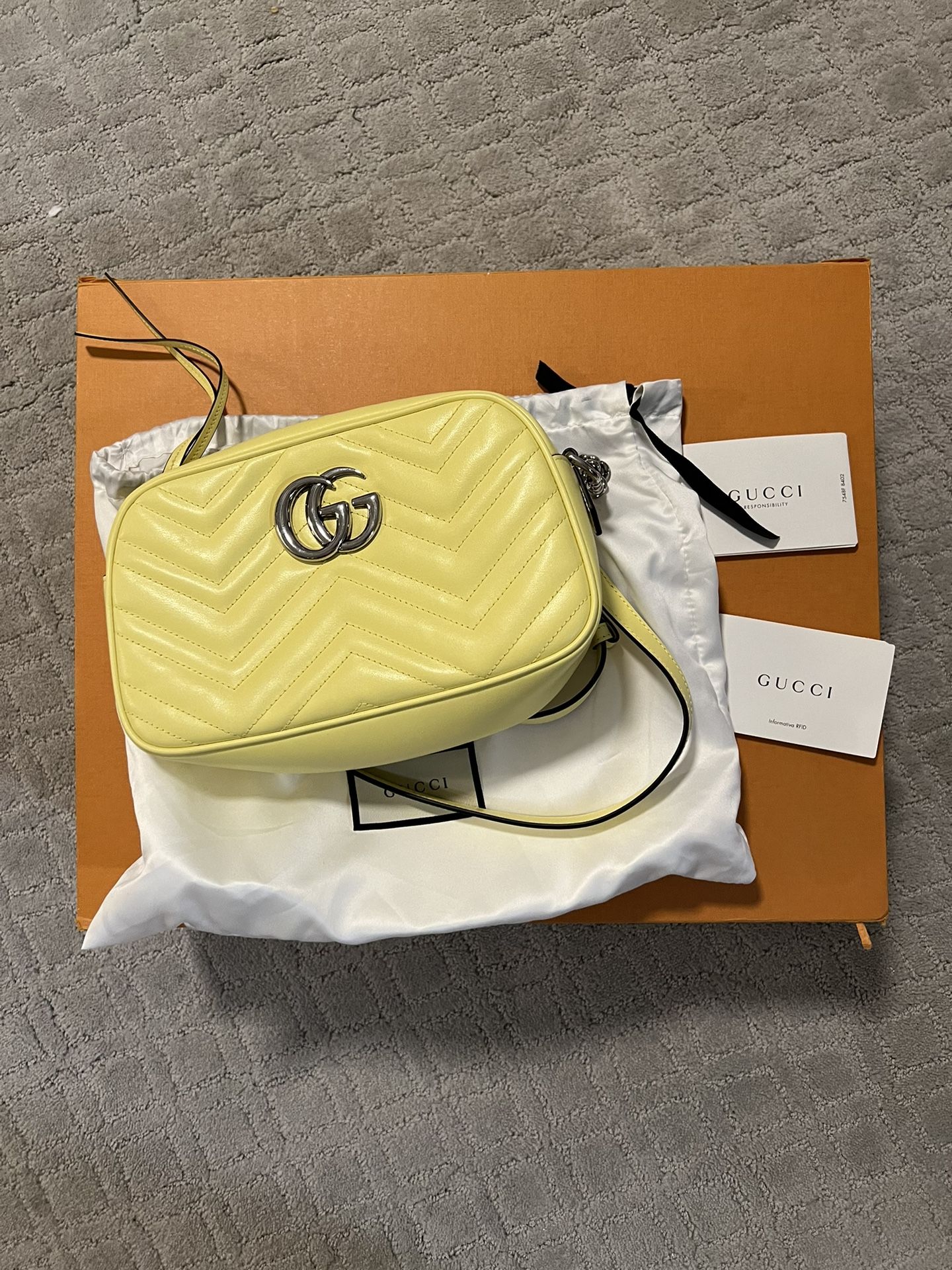 Gucci Yellow Marmont Small Shoulder Bag