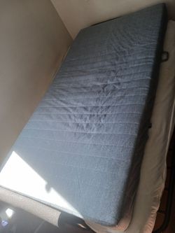 MATTRESS Ikea. Like new