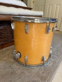 Ludwig 16” Floor Tom Classic Maple