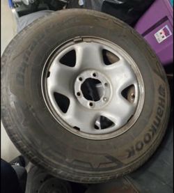 Hankook Tires, P245 side of the tires and 75R16 size of the rims!!