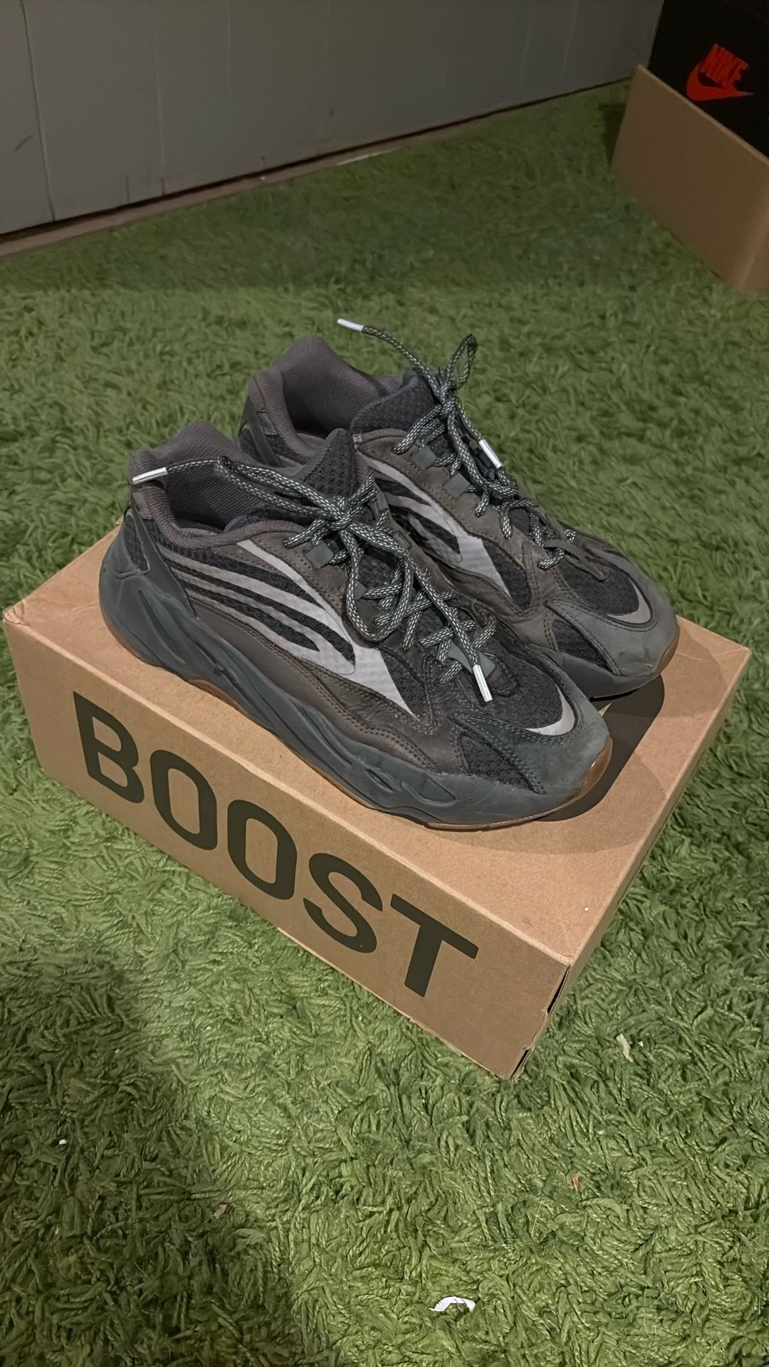 Adidas Yeezy Boost 700 V2 Geode