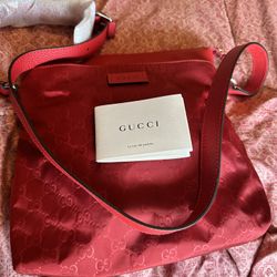 Gucci Cross Body Bag 