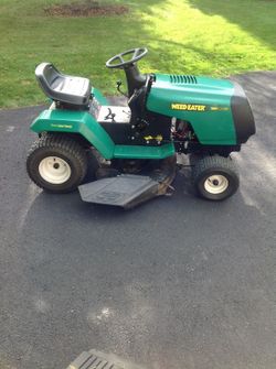 BLACK+DECKER 3-in-1 String Trimmer/Edger & Lawn Mower, 6.5-Amp, 12-Inch,  Corded for Sale in Union, NJ - OfferUp