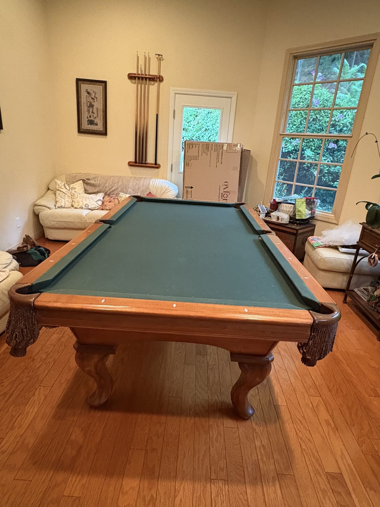 Pool Table 8ft ( Free Delivery & Set Up & New Color Felt Of Your Choice