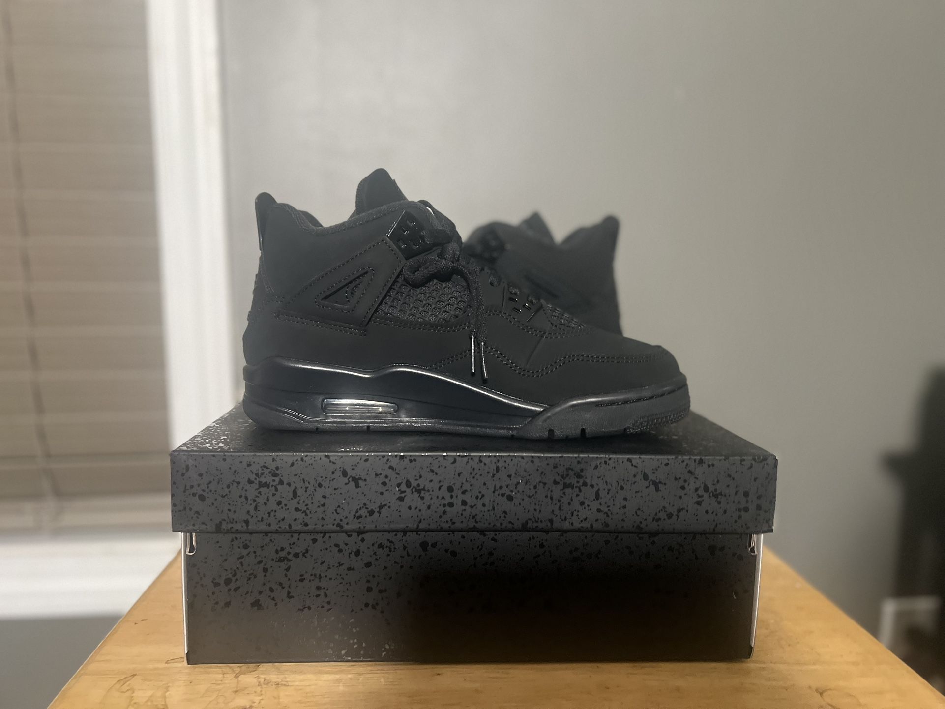 Air Jordan 4 Retro Black Cat