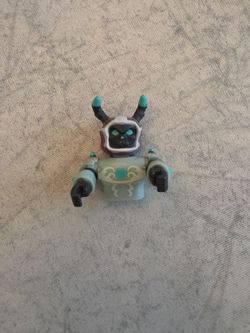 Roblox Korblox Deathspeaker Mini Figure Toy. Rare. Good condition Missing Legs