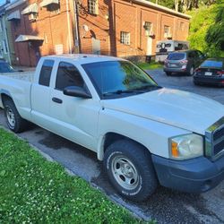 2005 Dodge Dakota