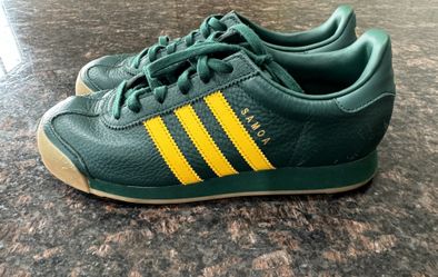 Adidas originals Samoa shoes  boy/girl size 6