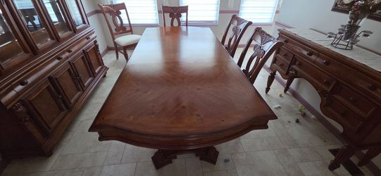Dining Room Set
